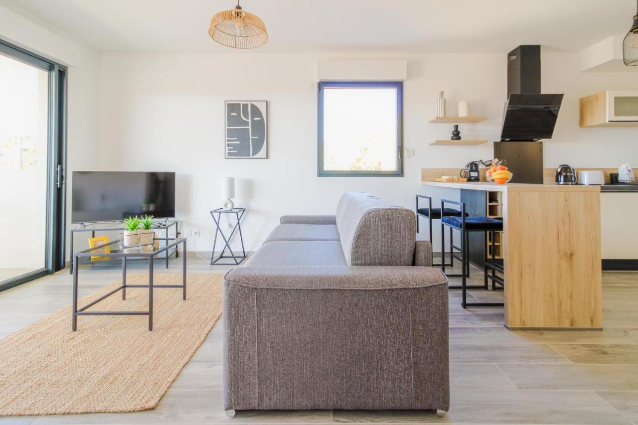 Apartamento Select' - T2 A Saint-Clair Avec Terrasse, Piscine Et Parking ! - 180Sud-A12 Le Lavandou Exterior foto